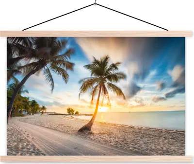 Produktbild von MuchoWow® Textilposter Sonnenuntergang - Strand - Palme 120x80 cm mit holzfarbenen Rahmen - Aufhängeset