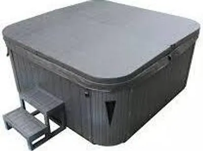 Produktbild von PureHaven Thermoabdeckung 215x215 cm verschließbar mit Schnallen windsicher perfektes Ablaufsystem für Regen und Schnee faltbar in der Mitte