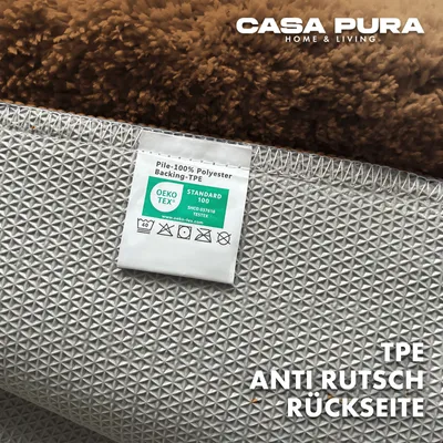 Produktbild von casa pura Badematte Sky, Badezimmerteppich extra flauschig, rutschfest & waschbar viele Größen & Farben, Mikrofaser Badteppich - Braun, 50x60 cm