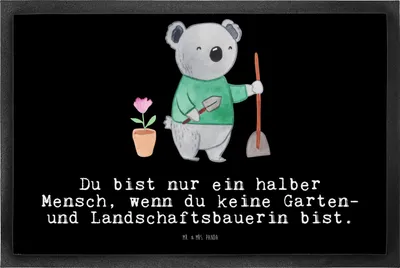 Produktbild von Mr. & Mrs. Panda Schmutzmatte Garten- und Landschaftsbauerin Herz 50 x 75 cm - Schwarz - Geschenk, Gärtnerei, Türmatte, Gärtnerin, Gartenbau, Witzig, fußmatte, Gummimatte