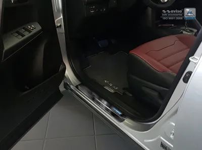 Produktbild von Avisa Einstiegsleiste 2/23008 beidseitig für TOYOTA RAV 4 IV (ZSA4, ALA4) Edelstahl