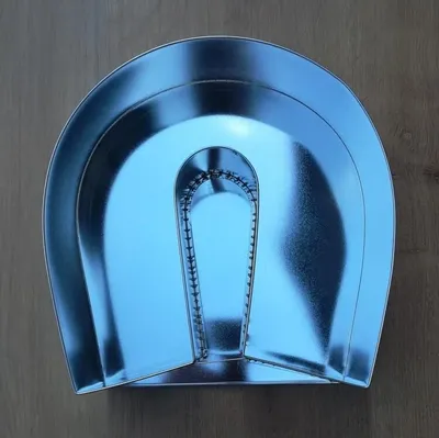 Produktbild von Backform -  Hufeisen klein  Felcman Material:: Metal, Farbe:: Silber, Geschirrspülmaschine:: Nein