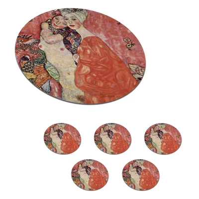 Obrázok produktu pre MuchoWow® Okrúhly sklenený podšálok, sada 6 ks Priateľky - obraz, Gustav Klimt 10x10x0.3cm Podložky pod poháre - podložky pod nápoje - ochrana