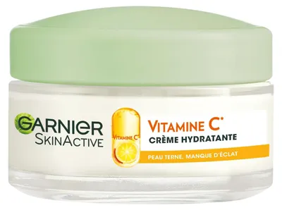 Produktbild von Garnier Skin Active – Bio-Feuchtigkeitscreme – Hydratation & Glanz – Nährt, glättet & strahlt den Teint aus – Vitamin C & Zitrusfrüchte – Vegan & ohne Tierversuche – Für fahle Haut mit Glanzverlust Feuchtigkeitscreme 50 ml (1er Pack)