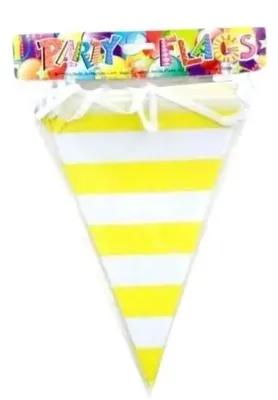 Imagen del producto de Guirnalda decorativa con motivos de banderas, color amarillo claro, 27,5 cm x 10 metros