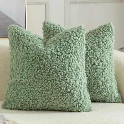Produktbild von 2er Set Kissenbezüge Teddywolle Faux Pelz 60x60 cm Salbeigrün