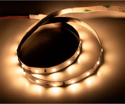 Produktbild von LED-Stripe McShine, 5m, warmweiß, 300LEDs, 6000lm, 12V/24W, IP20