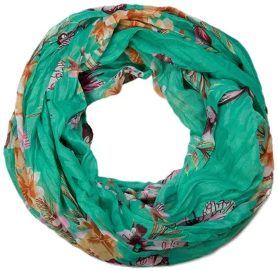 Produktbild von styleBREAKER Damen Loop Schlauchschal mit buntem Schmetterling und Blumen Print , Crash and Crinkle Schal, Tuch 01016013