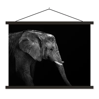 Produktbild von MuchoWow® Textilposter Elefant - Schwarz und weiß - Porträt - Tiere 150x113 cm mit schwarzem Rahmen - Wohnzimmer