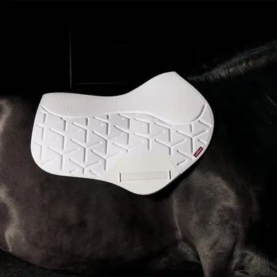 Image de Tapis de selle LeMieux ProForm Moulded Close Contact, couleur : blanc, taille : L