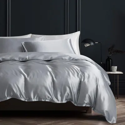 Produktbild von Bettwäsche Set 220x240cm Grau Glanzsatin 100% Polyester mit Reißverschluss und 2 Kissenbezügen 80x80cm