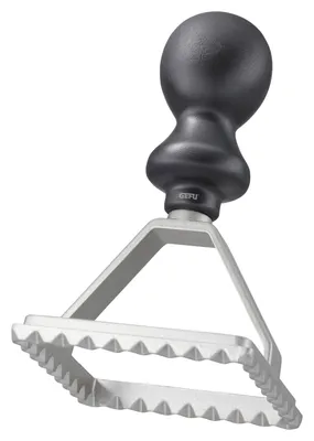 Zdjęcie produktu dla Krajalnica do ravioli - odlew cynkowy - tworzywo sztuczne - wys. 12 cm