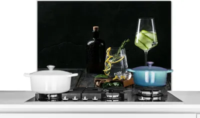 Produktbild von KitchenYeah®  Spritzschutz Küche - Küchenrückwand - Wandschutz für Herd und Spüle - Getränk - Weinglas - Obst 80x55 - Alu-Dibond (Alternative zum Spritzschutz aus Glas) - Hitzebeständig - Herdspritzsc