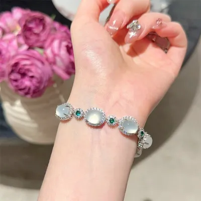 Produktbild von 360Home Modeschmuck Ohrringe Ohrstecker Armbänder A-Armbänder