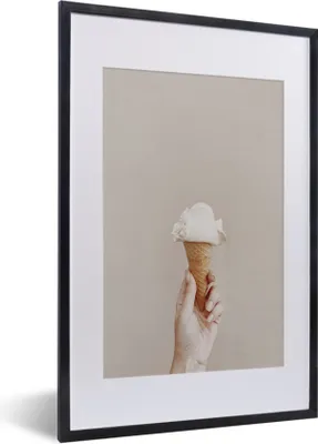 Produktbild von MuchoWow® Gerahmtes Poster Sommer - Eiscreme - Weiß 40x60 cm - Poster mit Schwarzem Bilderrahmen Wandposter Rahmen Foto Bilder - Poster in Rahmen