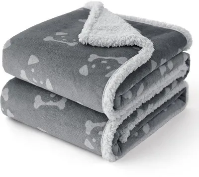 Zdjęcie produktu dla Uniqoos® Wodoodporny koc dla psa, 152 x 127 cm – Szary, polar Sherpa, ochrona dla sofy, łóżka i fotela samochodowego, dla dużych psów