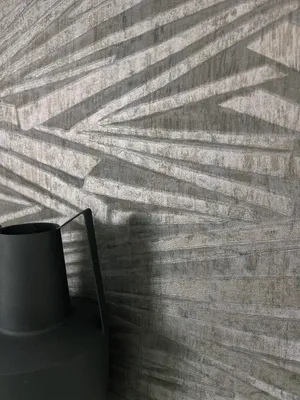 Produktbild von NEWROOM Tapete Anthrazit Vliestapete Linien - Mustertapete Glamour Grau Metallic Struktur Glanz Glanztapete Modern Streifentapete