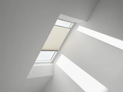 Produktbild von VELUX Plissee-Faltstore sand manuell FHL U04 1259S