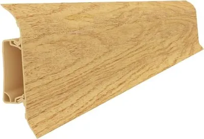 Obrázek produktu pro VILO IZZI PVC soklová lišta 250 cm (55x20 mm) – 1 kus Voděodolná soklová lišta s kabelovým kanálkem a flexibilními hranami Přírodní hnědý dub Klasický vzhled dřeva