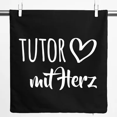 Produktbild von Huuraa Kissenbezug Tutor mit Herz 40x40cm Black Baumwolle Dekokissenbezug Geschenkidee
