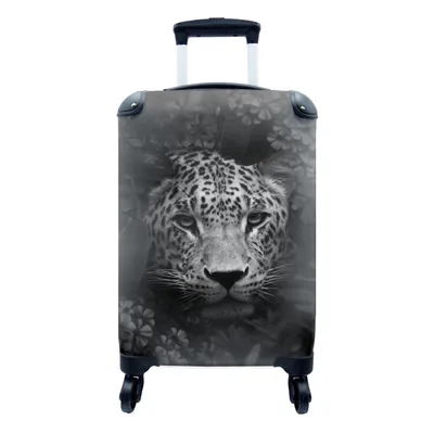 Produktbild von MuchoWow® Koffer Handgepäck Trolley Rollkoffer Kleine Reisekoffer mit 4 Rollen - Nahaufnahme eines Panthers mit Blumen im Dschungel - schwarz und weiß - Cabin Size < 55x40x23 cm & 55x40x20 cm - Fotokoffer - Kabinenkoffer - Boardgepäck - Reise-Box - Reisekoffer - Reisegepäck - Koffer mit Bild - Trolley für Kinder
