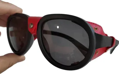 Obrázek produktu pro Sluneční brýle, Polarizační čočky, Stylový oválný design, Červená barva