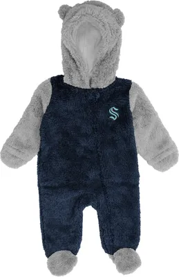 Zdjęcie produktu dla Kombinezon dziecięcy NHL Teddy Fleece - Seattle Kraken - 6-9M