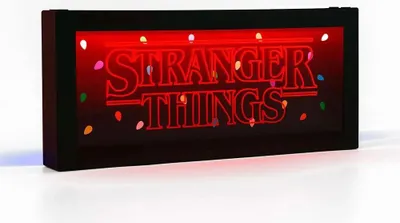 Immagine prodotto di Lampada LED Stranger Things logo neon a colori rosso/blu