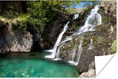 Produktbild von MuchoWow® Poster Blick auf einen schönen Wasserfall in Snowdonia 30x20 cm - Plakate - Print