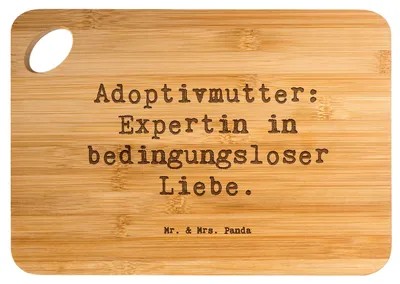 Produktbild von Mr. & Mrs. Panda Schneidebrett Spruch Adoptivmutter Expertin - Transparent - Geschenk, persönliche Erinnerungen, Mutterschaft, Frühstücksbrettchen, Geburtstage, Holzbrett