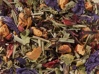 Produktbild von Kräuterteemischung Kirschrotes Veilchen Kirsch-Veilchen-Note aromatisiert