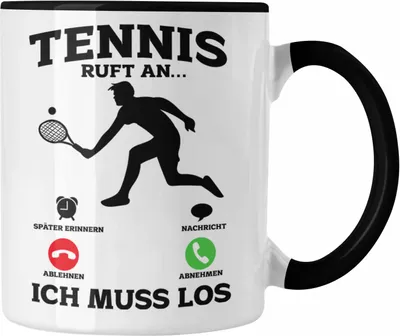 Produktbild von Trendation - Tennis Tasse Geschenk Lustige Tasse Tennisfans - Geschenkidee Tennisspieler Ruft An (Schwarz)