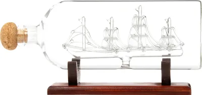 Produktbild von Schiff in der Flasche Buddelschiff Dekanter mit Ständer aus Holz