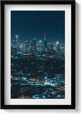 Produktbild von Großes beleuchtetes Stadtpanorama bei Nacht– Wandbild mit Rahmen – Gerahmtes Bild  – Wanddekoration – 40x60 cm –  Schwarz