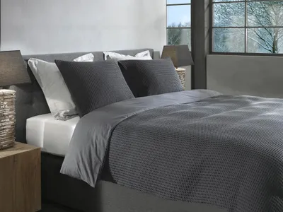 Produktbild von Heckettlane Vafala Bettbezug - 155x220 cm – Recycelte Baumwolle und Baumwollperkal – Hochwertige Bettwäsche mit Uni motiv – Atmungsaktiv und Hautfreundlich – inkl. 80x80 cm Kissenbezug – Grau