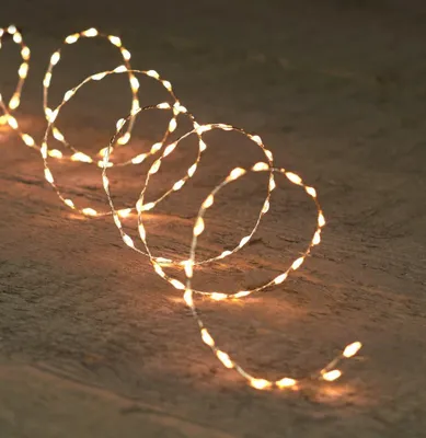 Productafbeelding van Kerstverlichting Batterijverlichting LED zilver draad 66 LED / 1 meter warm wit Anna's collection