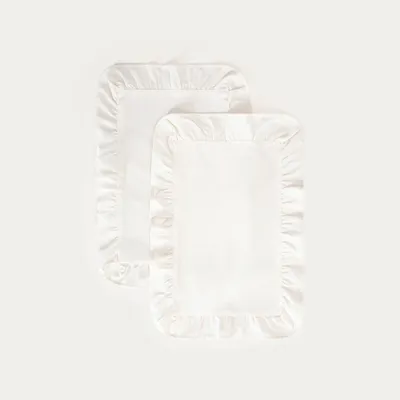 Produktbild von HOMLA KALLIOPE ecru Tischsets mit dekorativer Rüsche, 2er Set. 35x48 cm