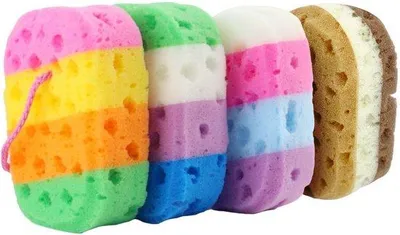 Produktbild von Badezusammenstellung mit 4 weichen Duschsponzen, Scrubsponzen, Badezubehör, Körperwaschsponzen, Badezimmerzubehör