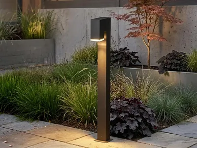 Produktbild von Konstsmide Pollux Wegeleuchte schwarz, 1xGU10 Sockel, max 1x7W, 240V, Aluminium/Acrylglas, 414-750