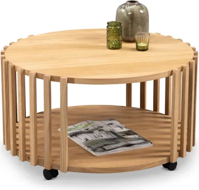Produktbild von Beistelltisch "Mats" aus Massivholz in Wildeiche. Abmessungen (BxHxT) 70x40x70 cm