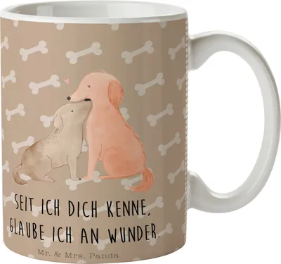 Produktbild von Mr. & Mrs. Panda Tasse Hunde Liebe - Hundeglück - Geschenk, Hund, Verliebt, Herz, Optimitisch, Henkelpott, Sprüche, Kaffeebecher, Teetasse, Bedruckte, Wunder, Becher