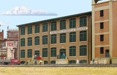 Immagine prodotto di Walthers 533189 - 1/87 / H0 Magazzino, edificio di sfondo - Nuovo
