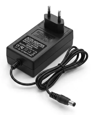 Zdjęcie produktu dla Ładowarka 12V do akumulatorów łódek zanętowych iUni, 3000mA, kabel 85 cm