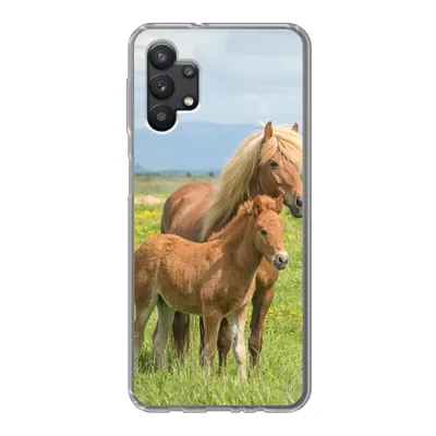 Produktbild von MuchoWow® Handyhülle Schutzhülle Hülle für Samsung Galaxy A32 5G Pferde - Fohlen - Gebirge Silikon Softcase Handy Hülle - Softcase
