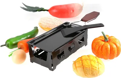 Produktbild von Tragbarer, antihaftbeschichteter Raclette-Grill mit Backblech und Holzgriff
