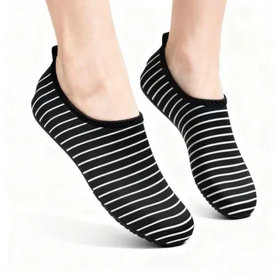 Zdjęcie produktu dla Buty do wody, szybkoschnące, rozmiar 38/39, na plażę i do pływania