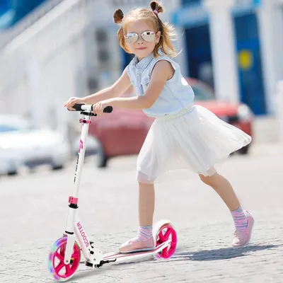 Produktbild von GOPLUS Faltbare Scooter, Tretroller aus Aluminiumlegierung, mit 2 LED-Rädern, höhenverstellbar, bis zu 100 kg belastbar