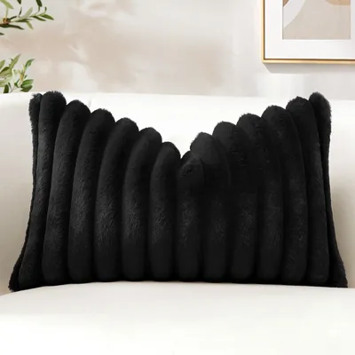Produktbild von 1 Plüsch-Samtkissenbezug, weicher Dekokissenbezug aus Kunstfell für Sofa, flauschiger Kissenbezug für Schlaf- und Wohnzimmer (30x50cm, schwarz)