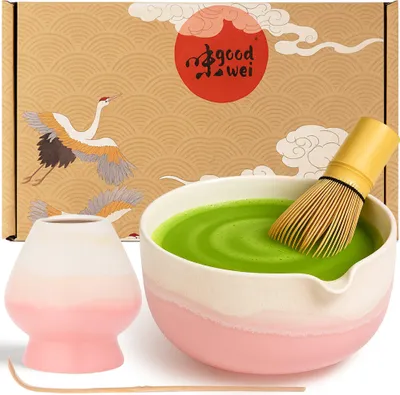 Immagine prodotto di Set Matcha "Fuji Pink" con ciotola con beccuccio, frustino e supporto – set raffinato in Vetroceramica fine per un matcha cremoso e una cerimonia del tè elegante