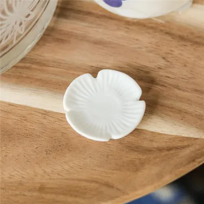 Obrázok produktu pre Porcelánový tanier kvet magnólie